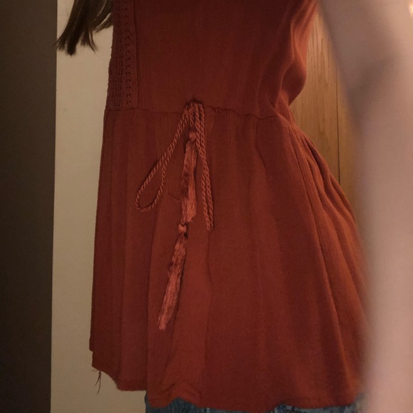 Rust Orange Lace Flowy Tank - Picture 3 of 5